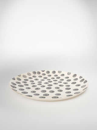 Presentation Circle Small-Saints-Pères Paris- Ceramic Plates, Platters, Bowls, Coffee Cups. Animal Designs, Zebra, Flamingo, Elephant. Graphic Designs and more.