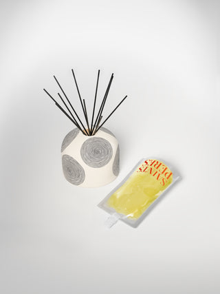 Diffuser Chunky Circle Medium-Saints-Pères Paris- Ceramic Plates, Platters, Bowls, Coffee Cups. Animal Designs, Zebra, Flamingo, Elephant. Graphic Designs and more.