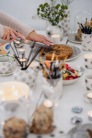 5-Class Pass-Saints Pères Paris- Ceramic Plates, Platters, Bowls, Coffee Cups. Animal Designs, Zebra, Flamingo, Elephant. Graphic Designs and more.