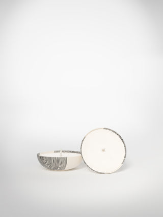 Mini Candle - Circle Medium-Saints-Pères Paris- Ceramic Plates, Platters, Bowls, Coffee Cups. Animal Designs, Zebra, Flamingo, Elephant. Graphic Designs and more.